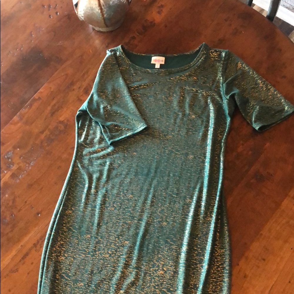 Elegant Julia Green and Gold 🌲